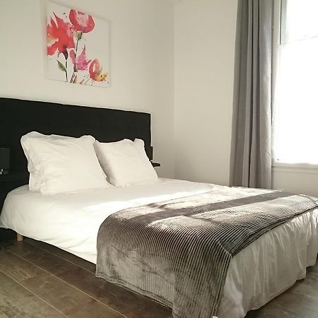 마니-앙-베상 Maison De Ville B&B 외부 사진