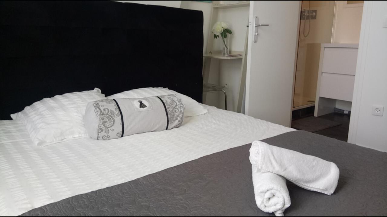 마니-앙-베상 Maison De Ville B&B 외부 사진
